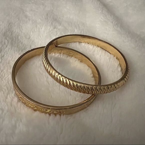 Lilly Pulitzer Gold Bangles Set “In The Jungle” - Picture 11 of 15